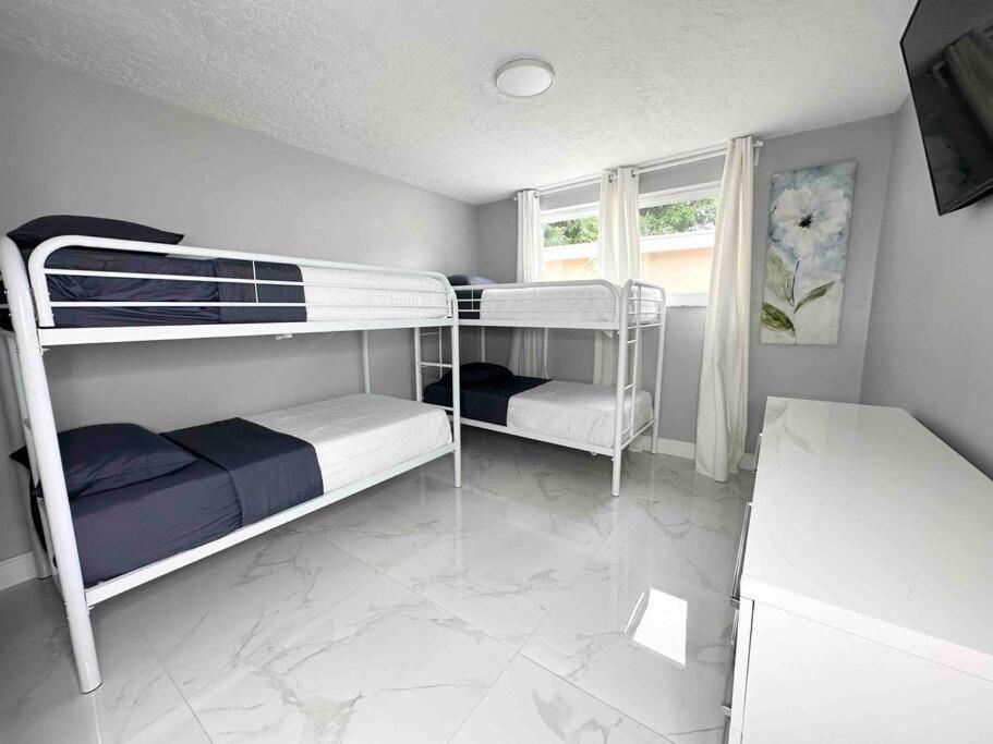 Bethesda Holiday home Miami