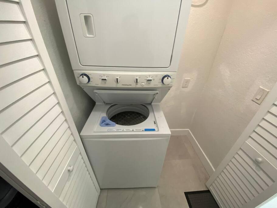 Comfortable House Near Downtown & Airport Holiday home Miami