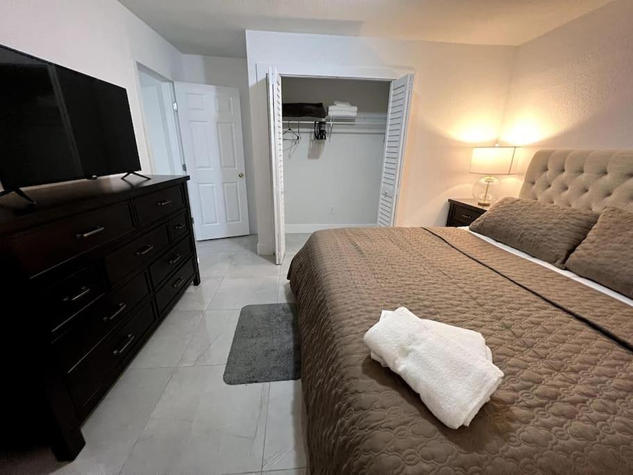 Comfortable House Near Downtown & Airport Miami