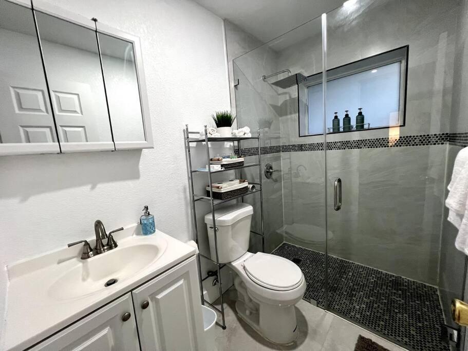 Comfortable House Near Downtown & Airport * Miami