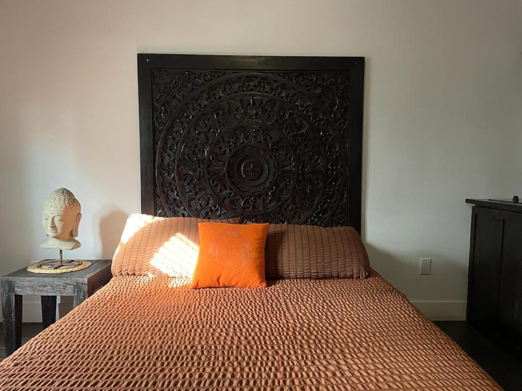 Vive Zen Queen Apartment *