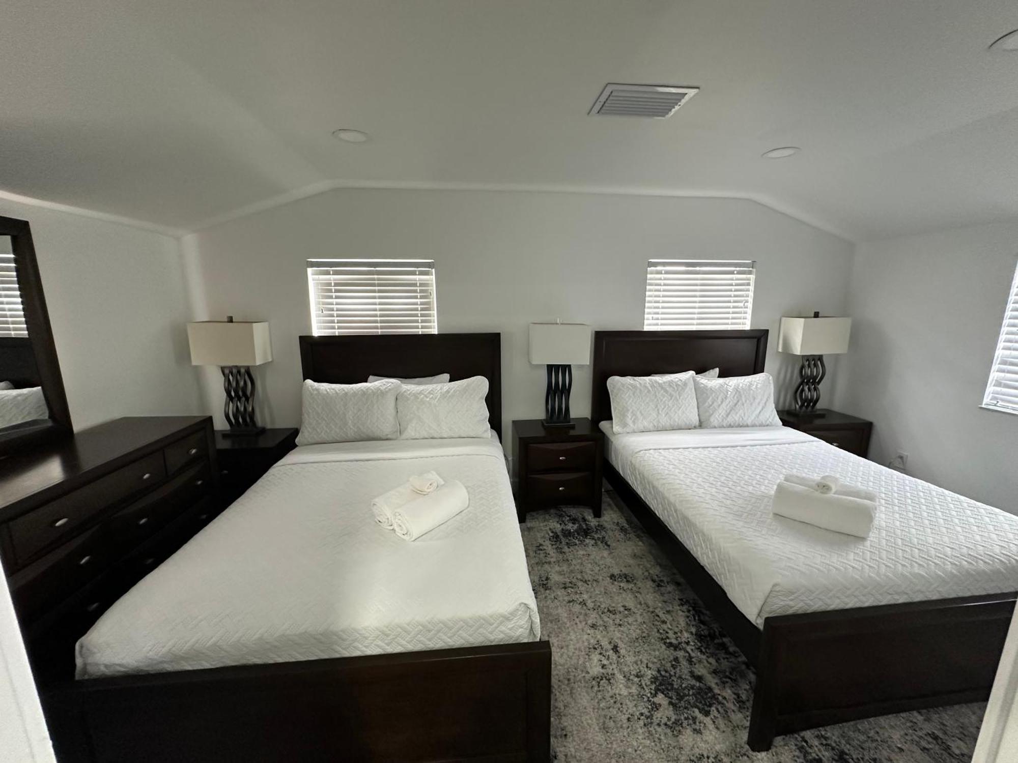 Entire 3/1 House Near Wynwood! Holiday home *