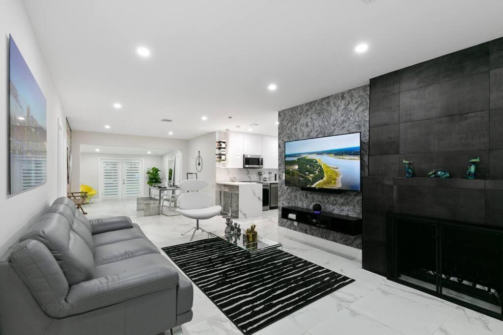 Luxury Private 5br Vibe Holiday home