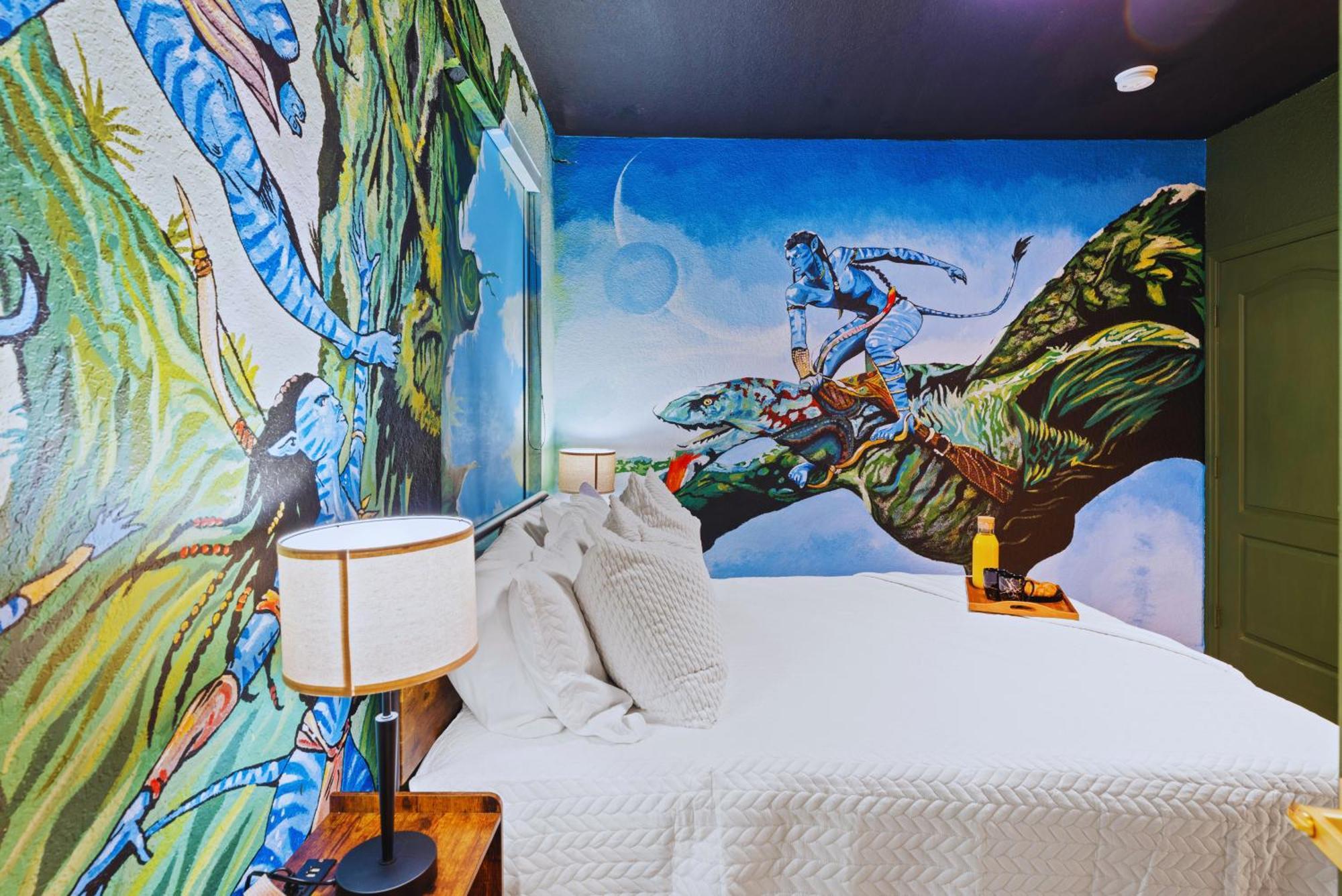 Avatar Luxe 5br W Cinema, Pool, Game & Bbq Miami