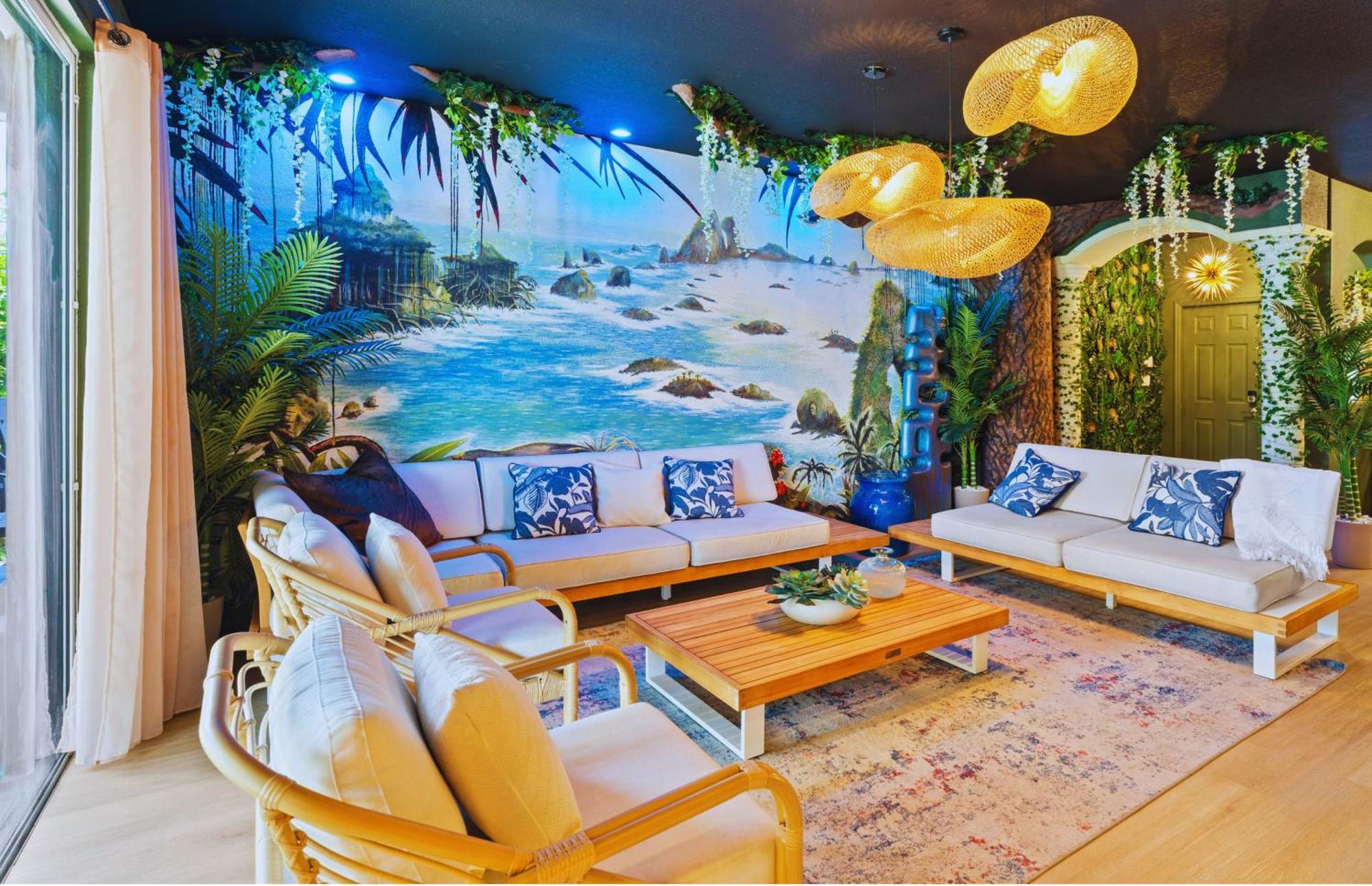 Avatar Luxe 5br W Cinema, Pool, Game & Bbq * Miami