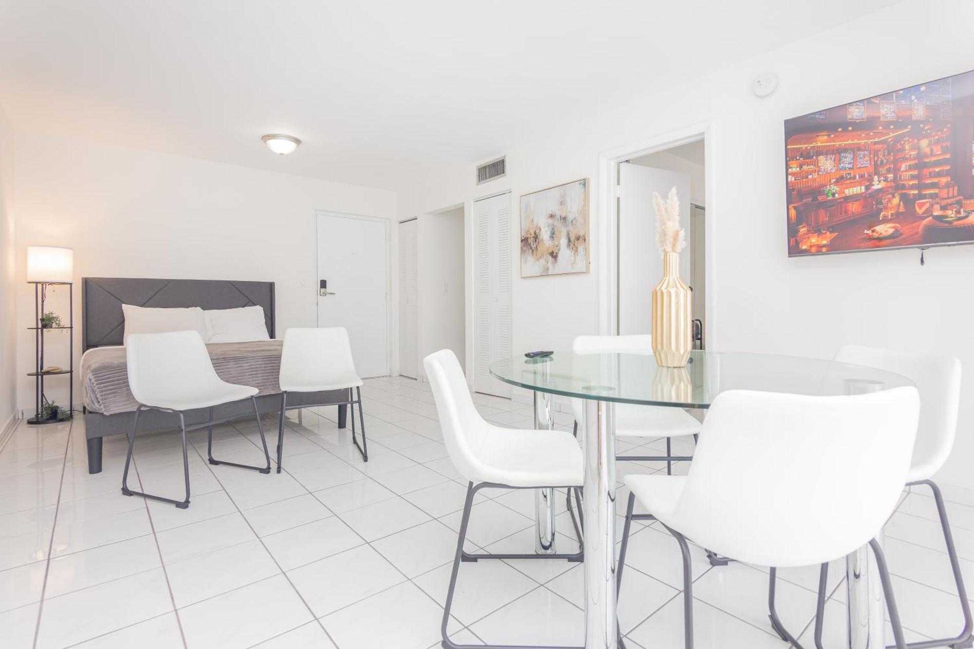 Apartment 1 Bedroom - Downtown *
