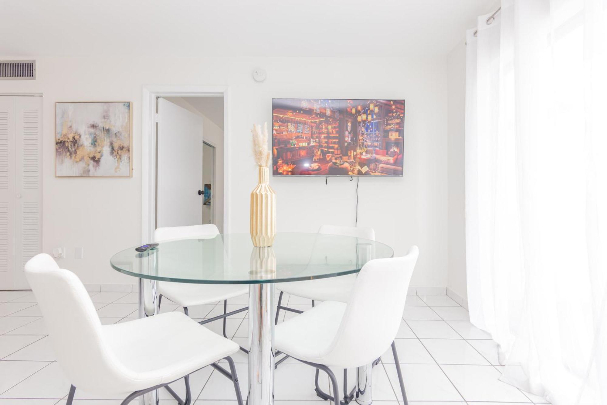 Apartment 1 Bedroom - Downtown *