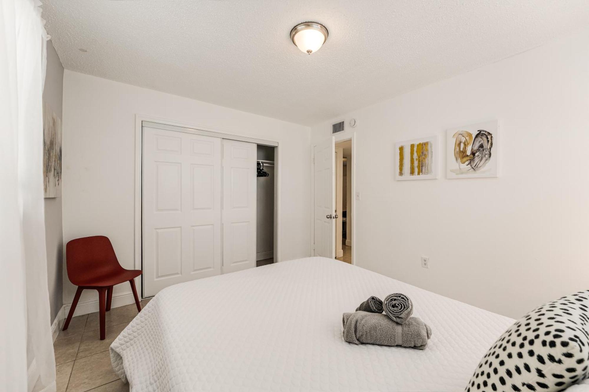 Appartement Spacious 3 Bed Centrally Located In *