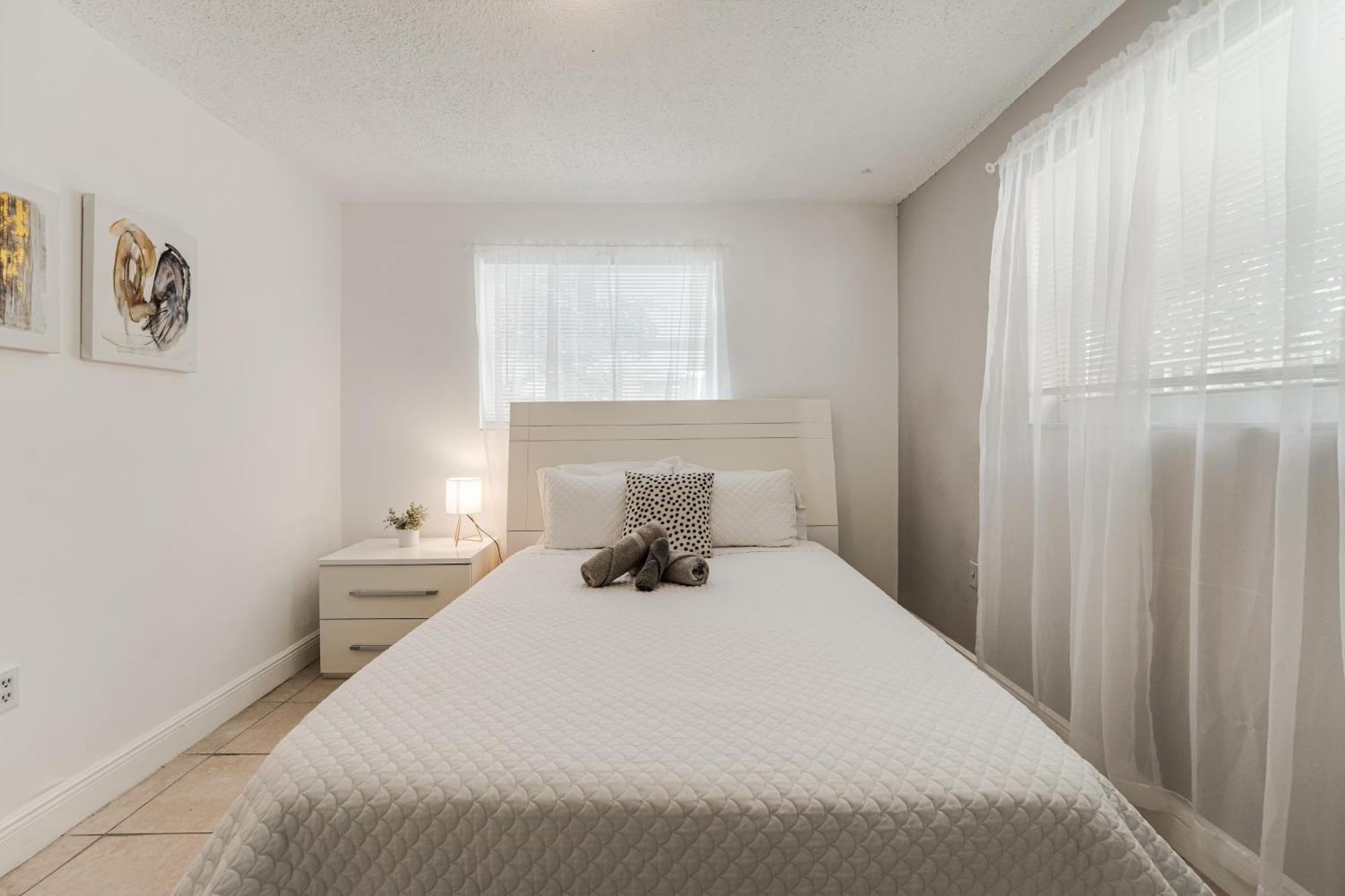Spacious 3 Bed Centrally Located In Appartement
