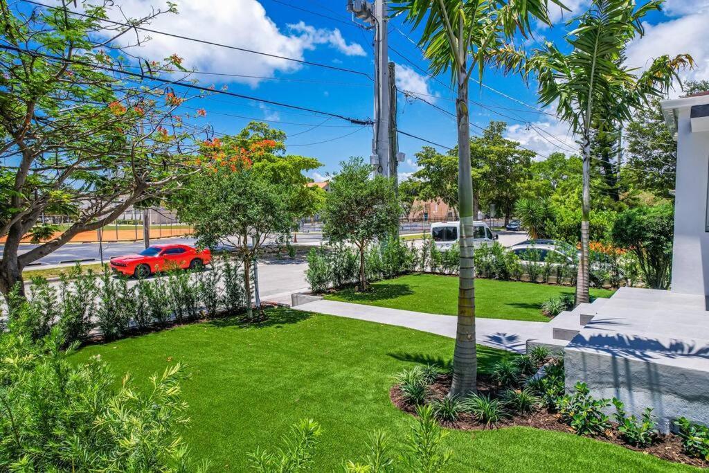 Brickell Marvellous Stunning House 12 People *