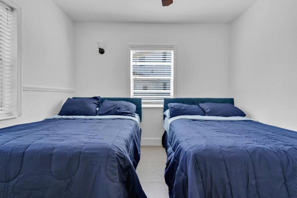 Brickell Marvellous Stunning House 12 People
