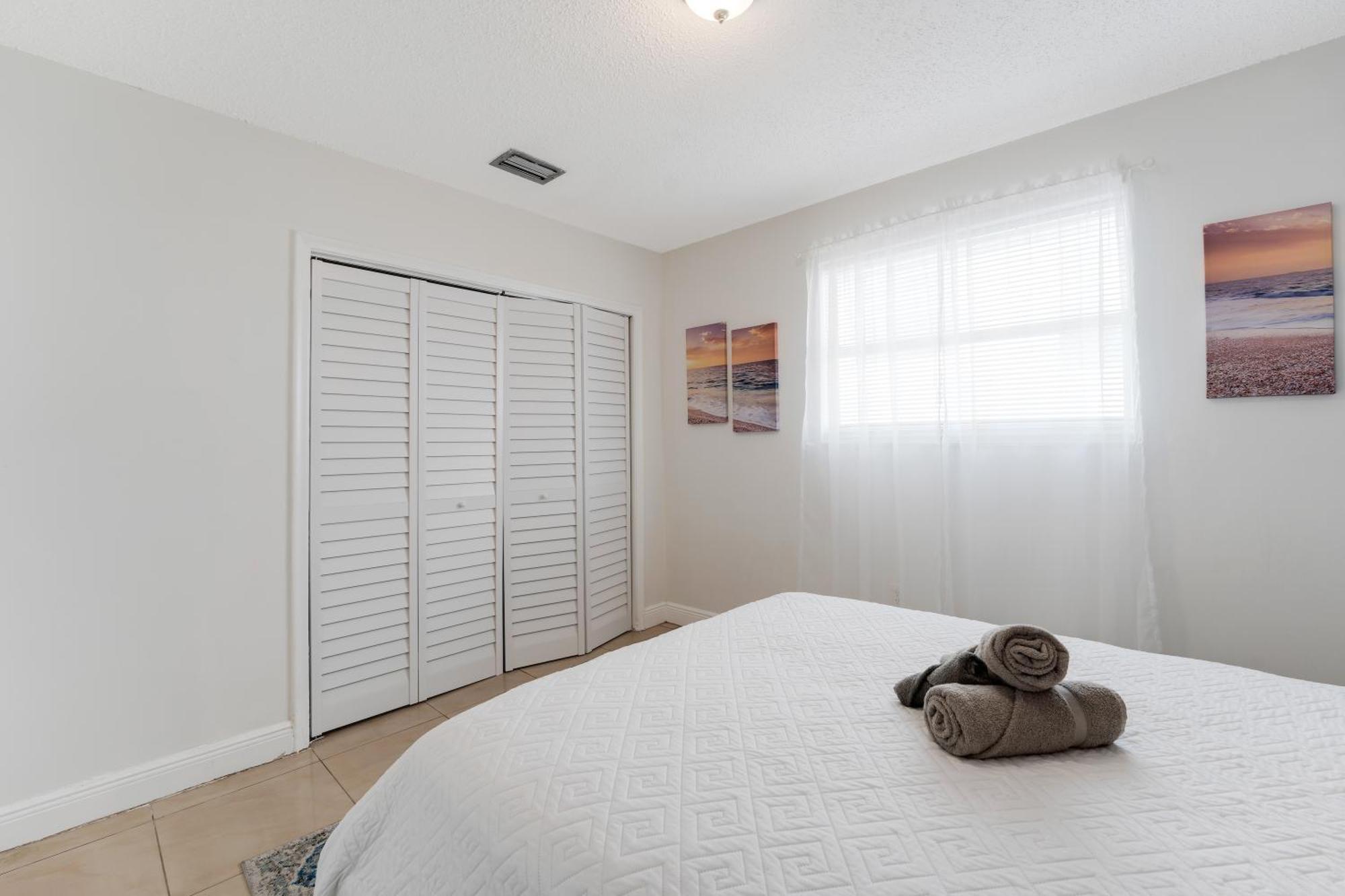Spacious 2br Minutes From Brickell Miami