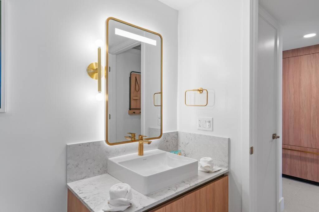 Appartement New Luxury At Downtown *