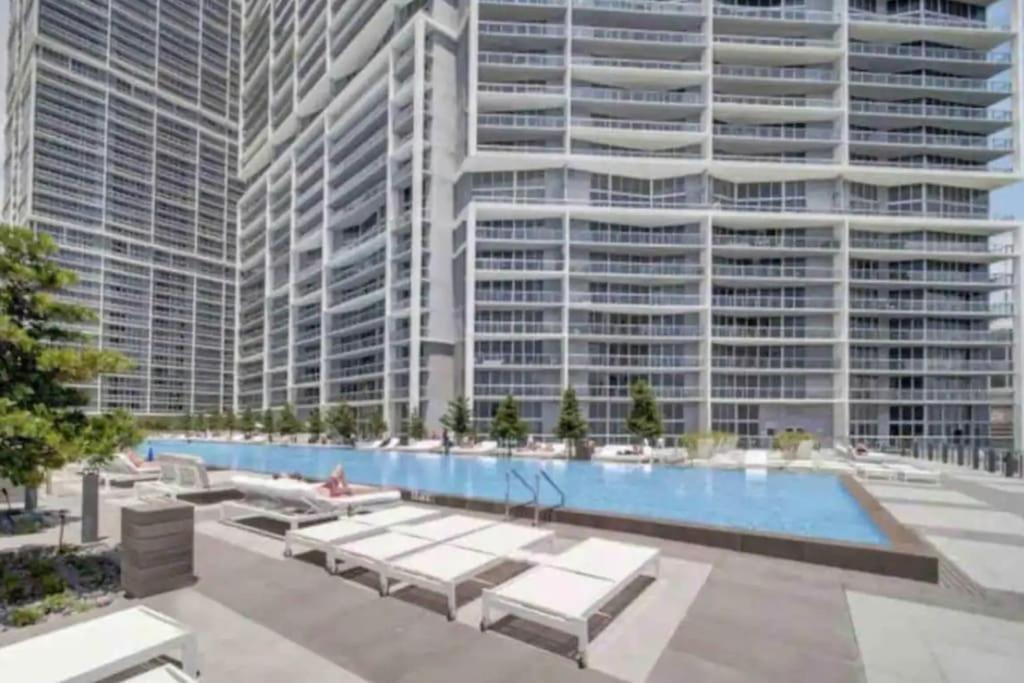 Luxury 1br W Icon Brickell-freespa Miami