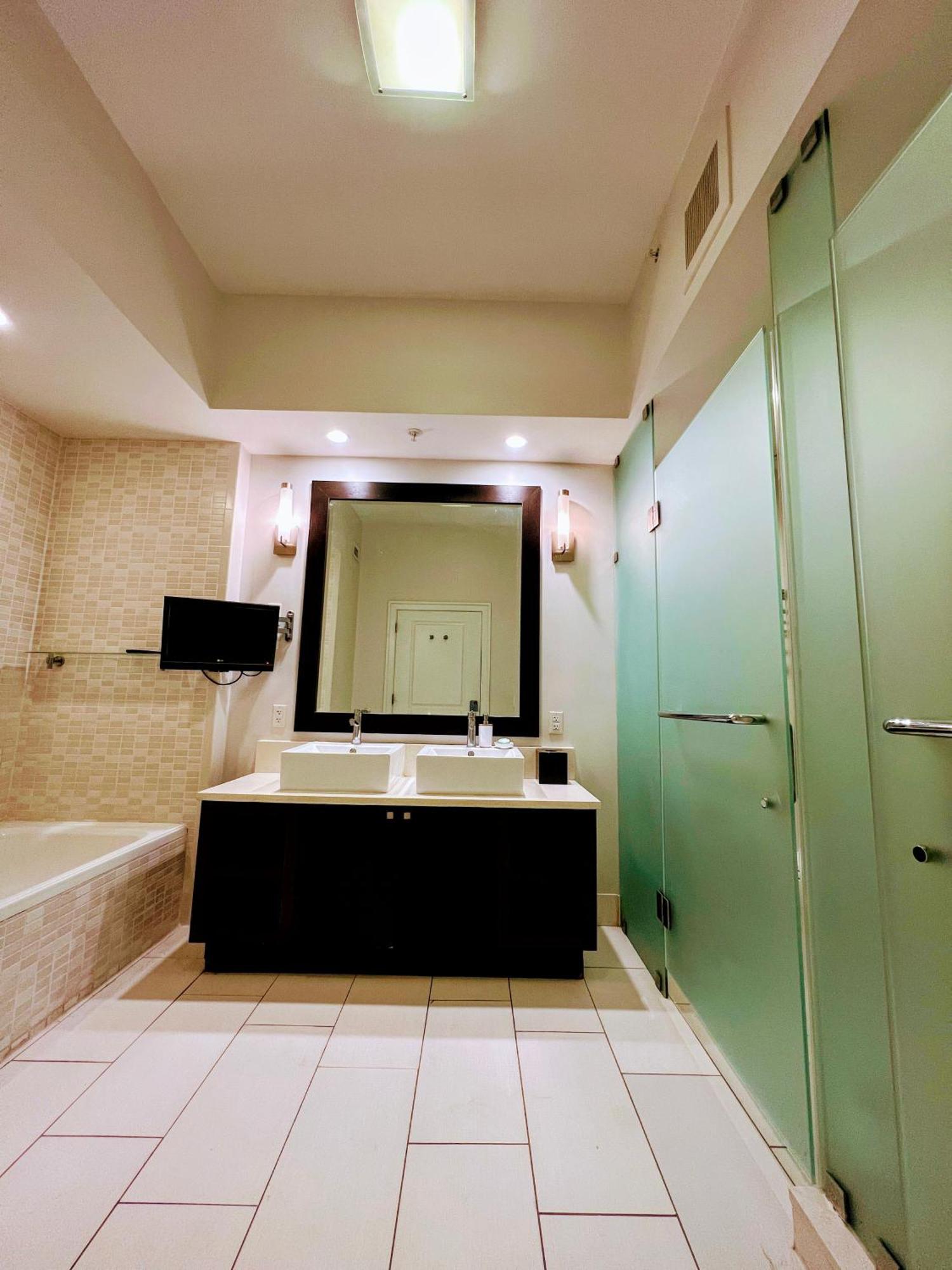 Appartement Doral Pool 310 By Waveproperties
