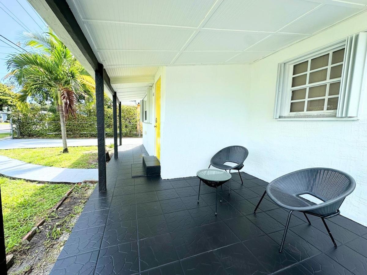 Modern Family 15 Min Holiday home