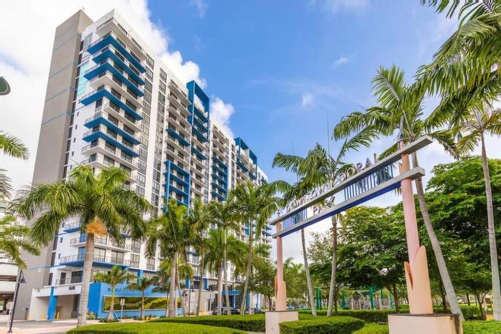 Luxury In Doral Miami, 1 Bd Miami