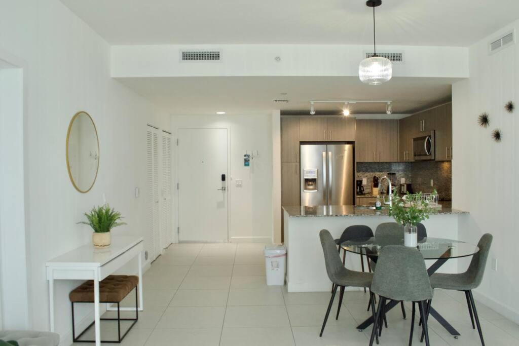 Apartment Luxury In Doral Miami, 1 Bd *