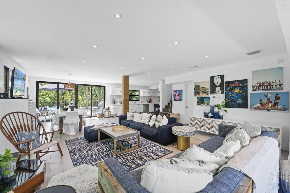 The Waterhouse- Amazing With Infinity Pool Holiday home