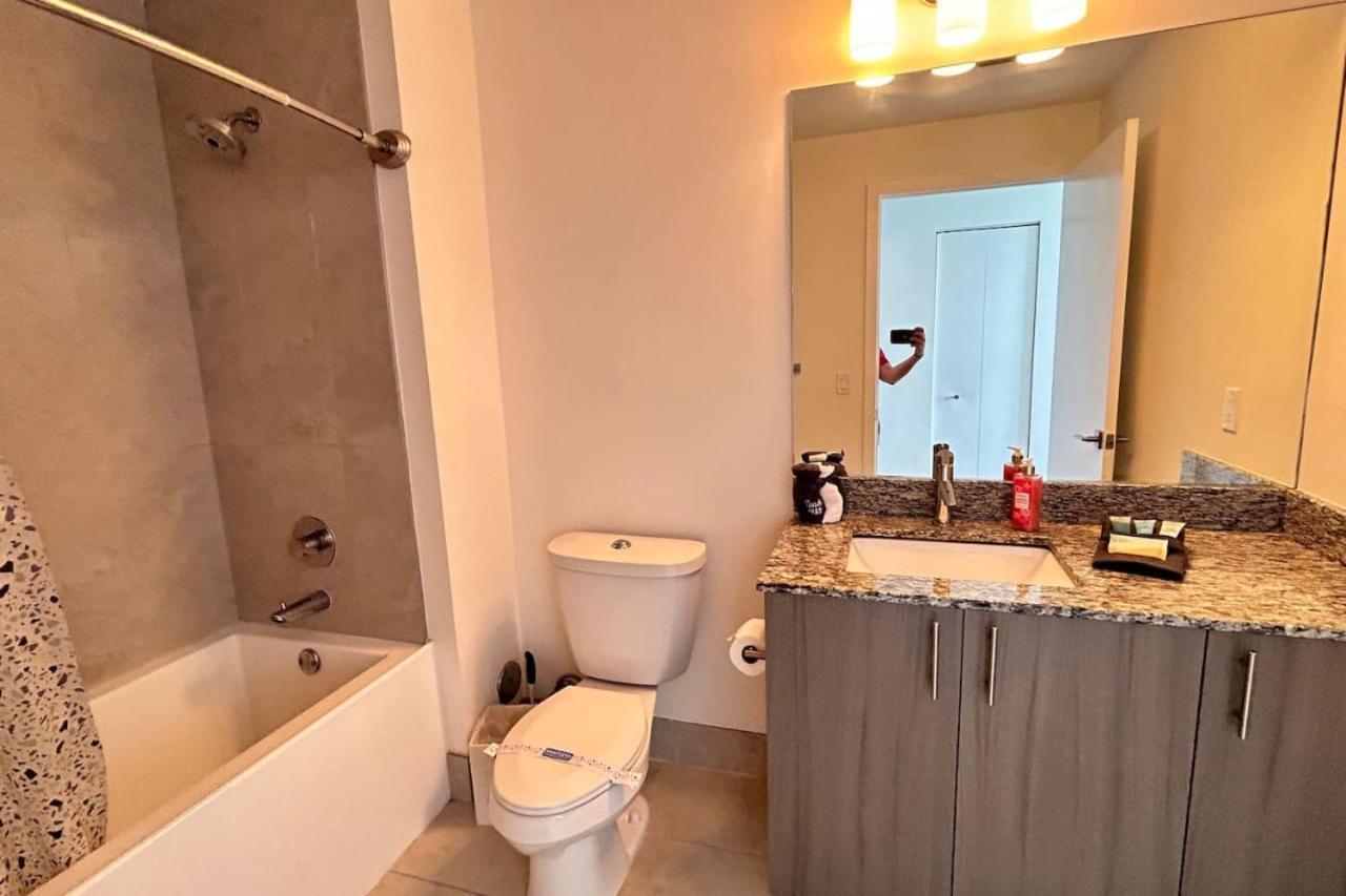 Doral Style Apartment