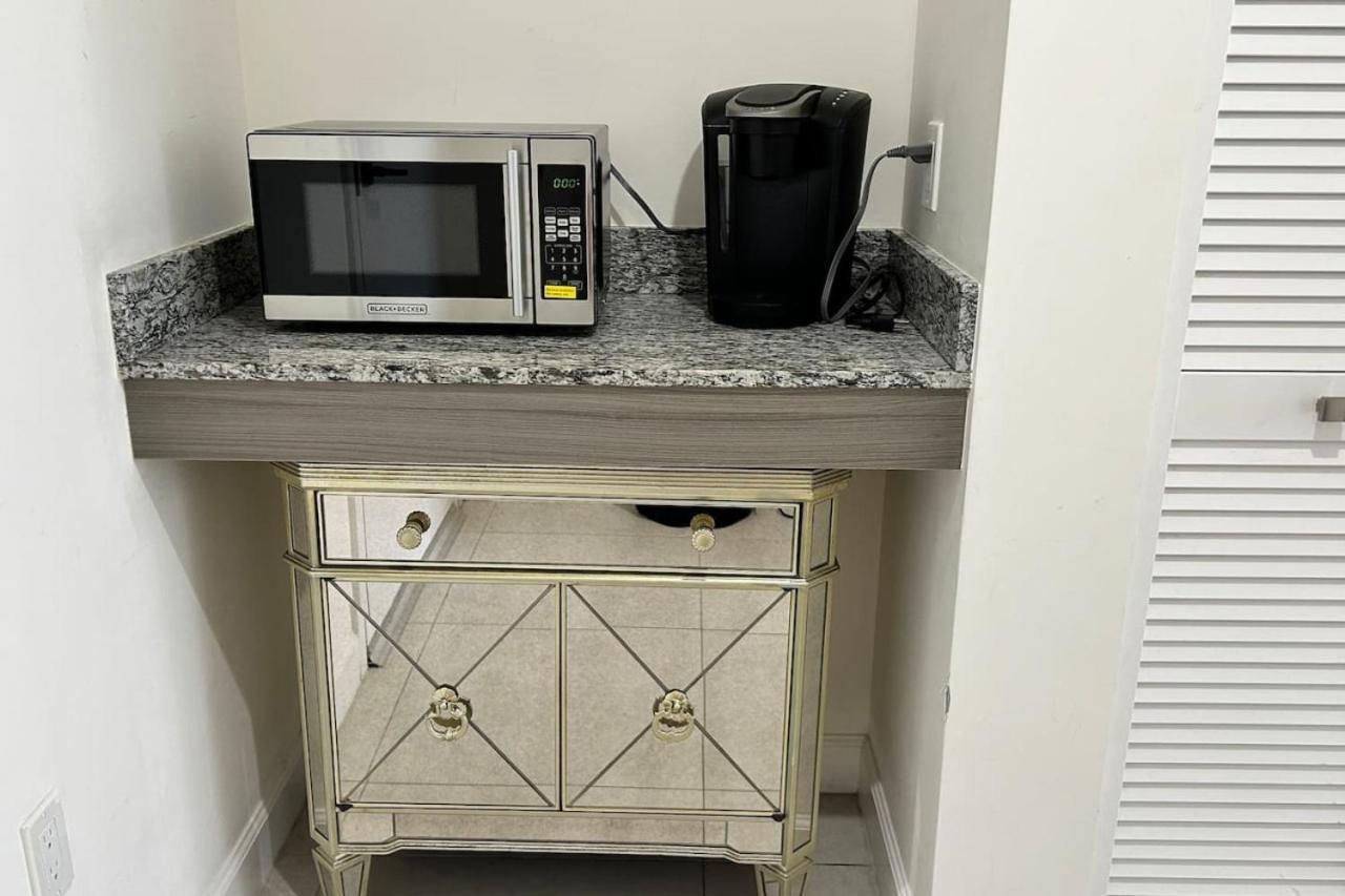 Apartment Doral Style *