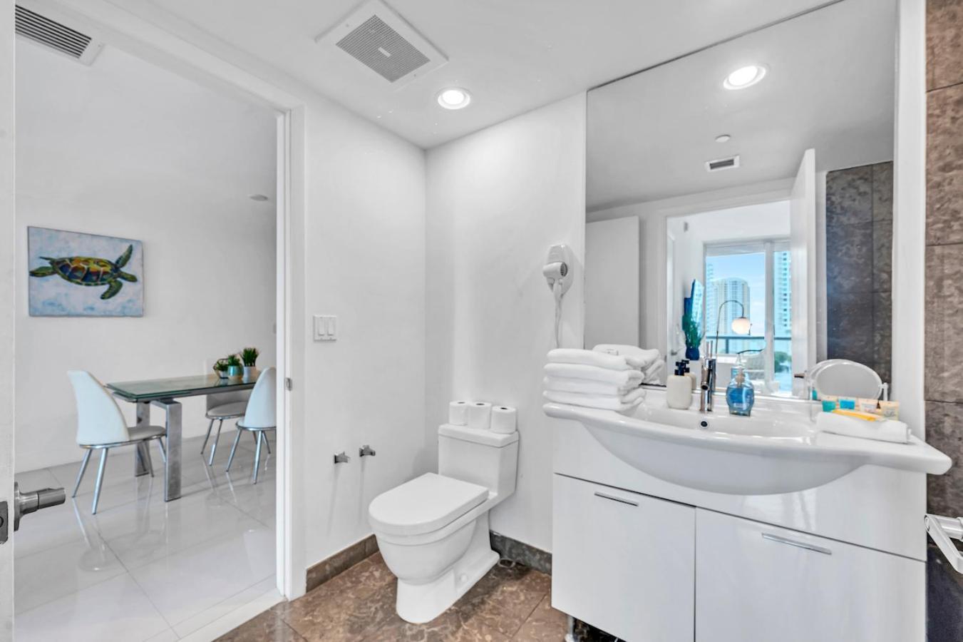Unique 1br Icon Brickell Waterviews-freespa *