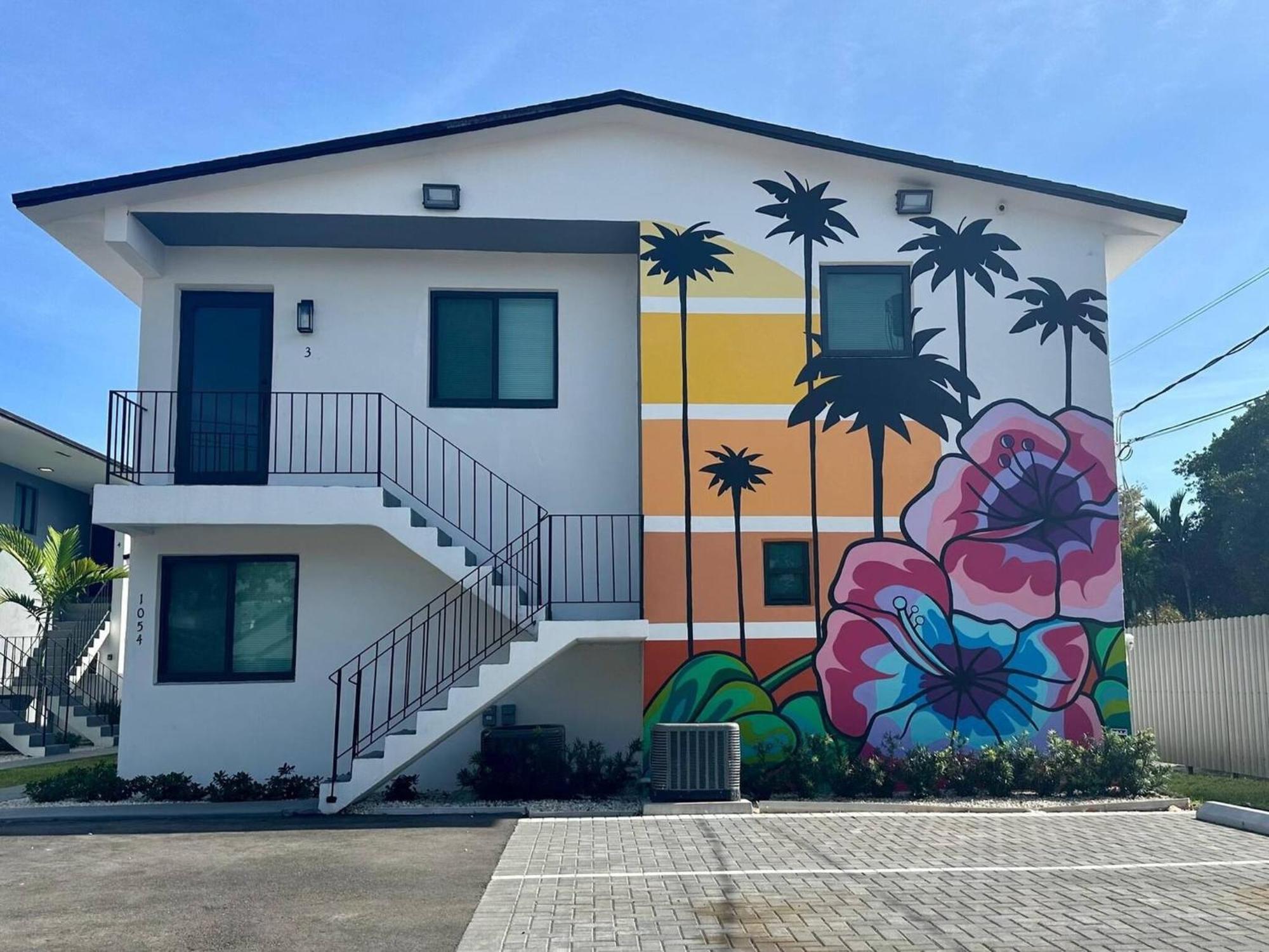 Stylish Serenity: Wynwood Oasis Retreat Apartment