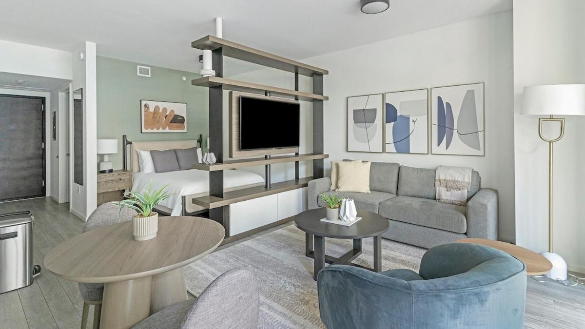 The Bayfront I Apartment