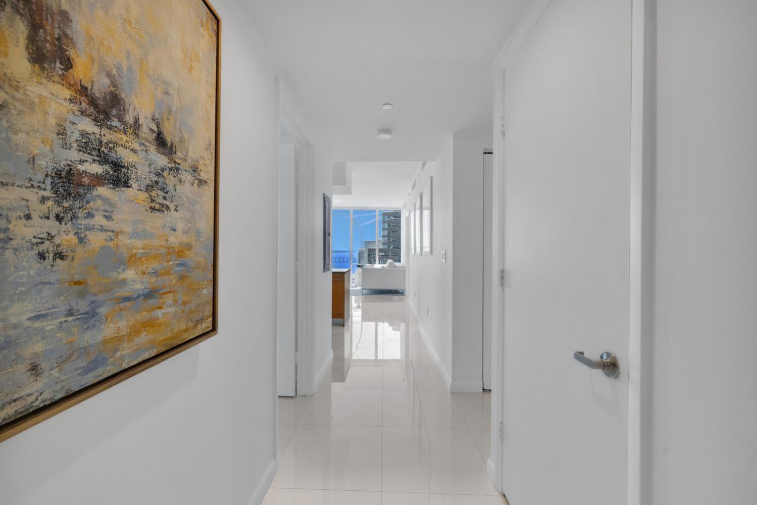 Large In W With Bay Views Miami
