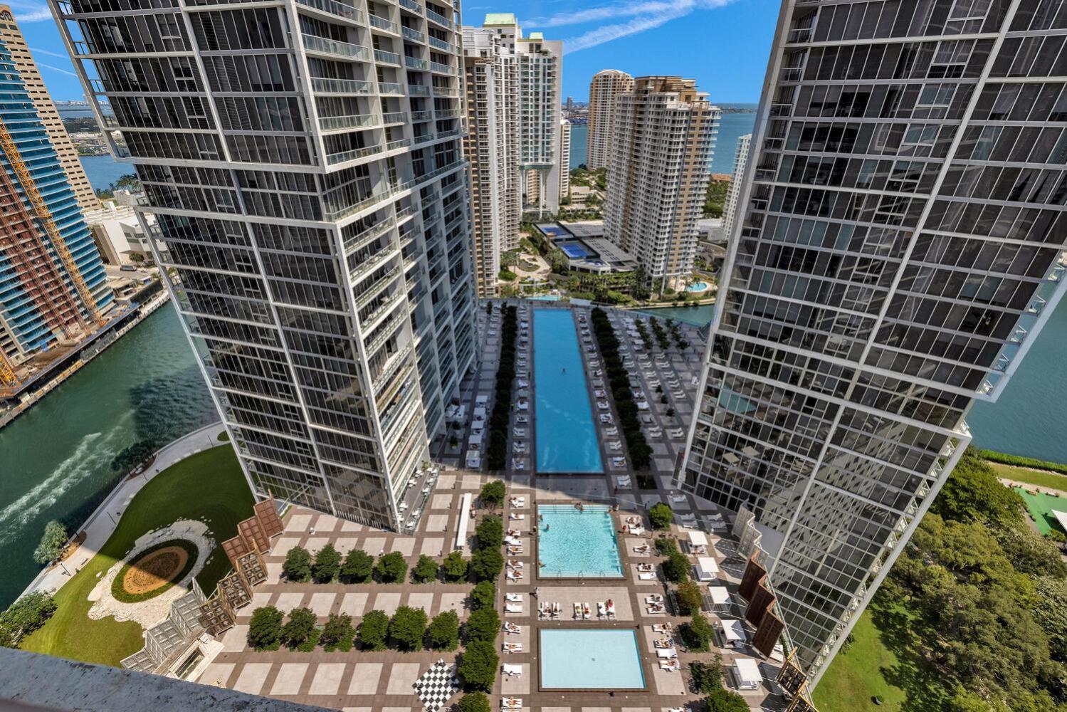 Apartment Large In W With Bay Views *