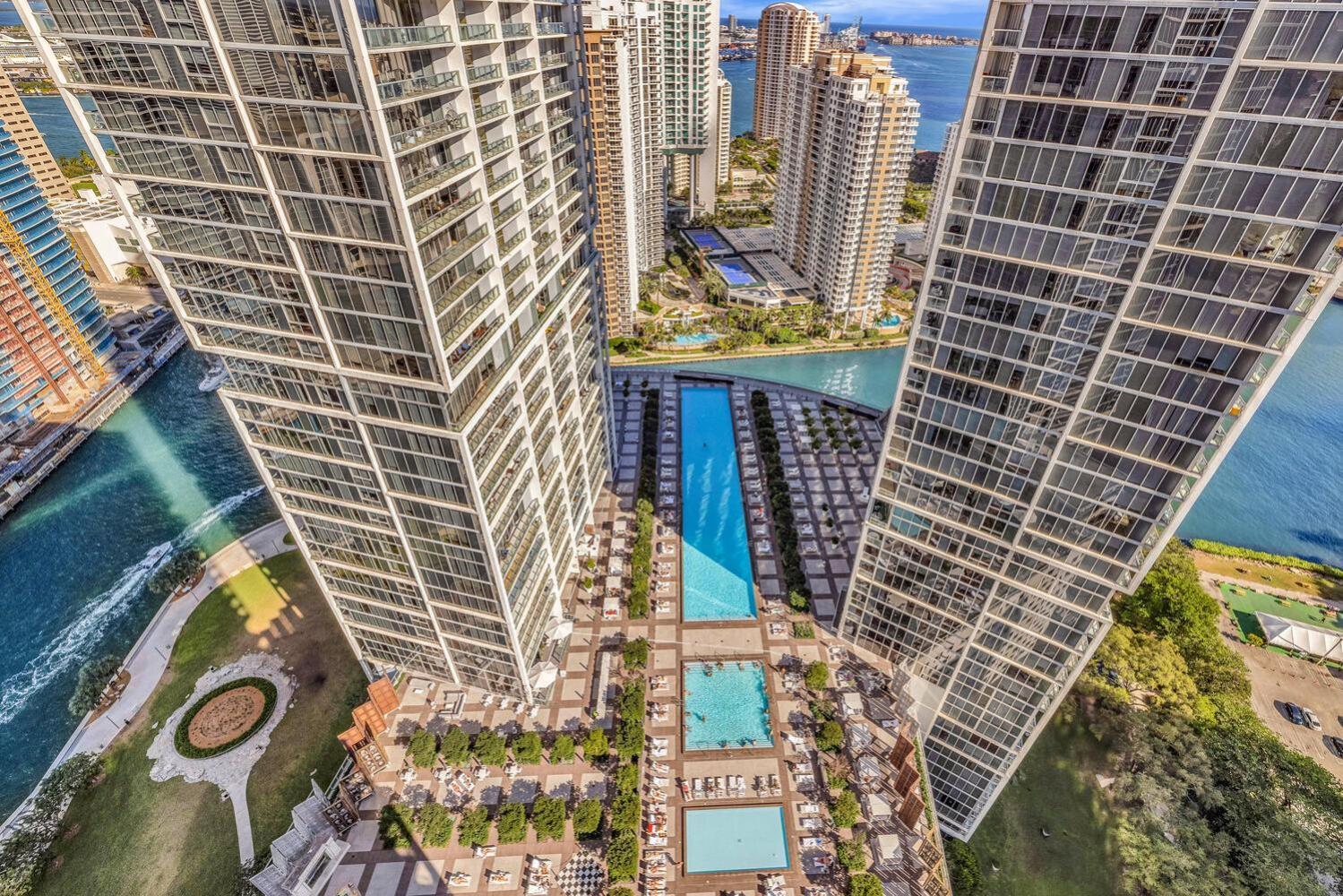 Large In W With Bay Views * Miami