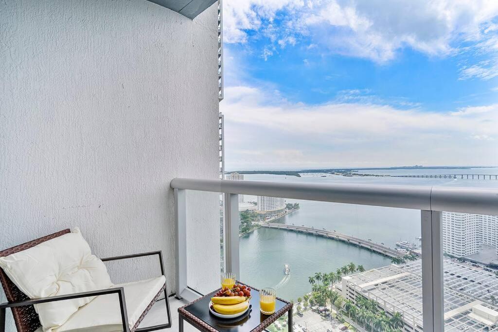 Apartment Luxury Waterfront 2 Bdrs At Icon Brickell - W *