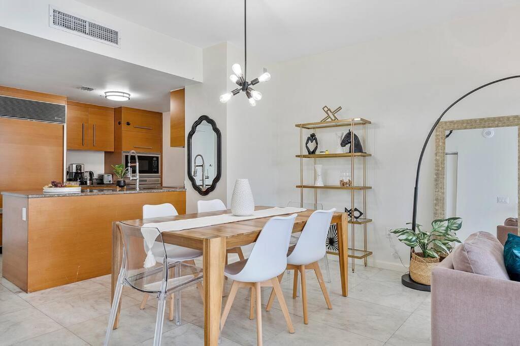Luxury Waterfront 2 Bdrs At Icon Brickell - W Miami