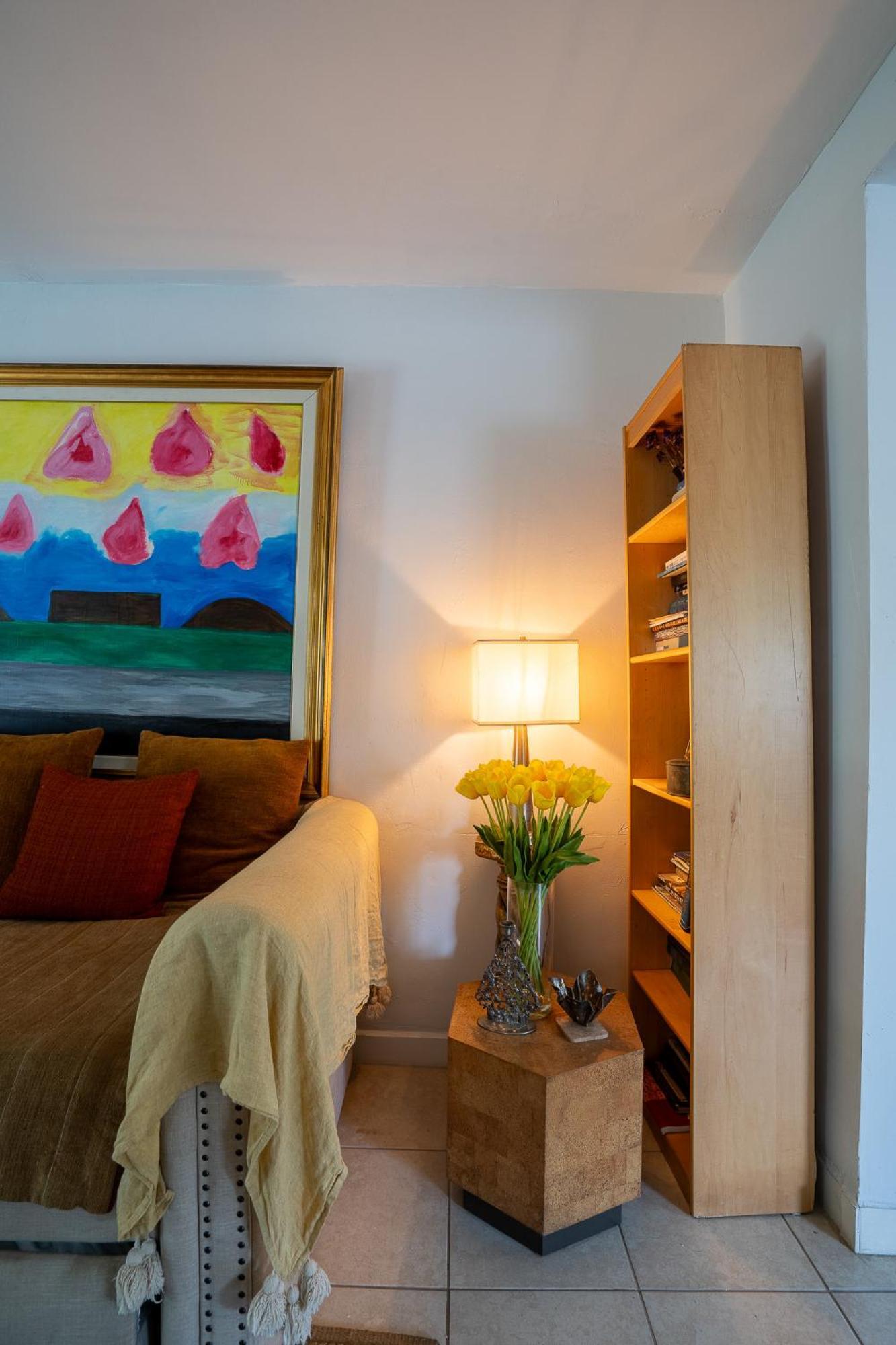 Private #3 Parking Tv Cable Tv, Wifi Centrally Located *