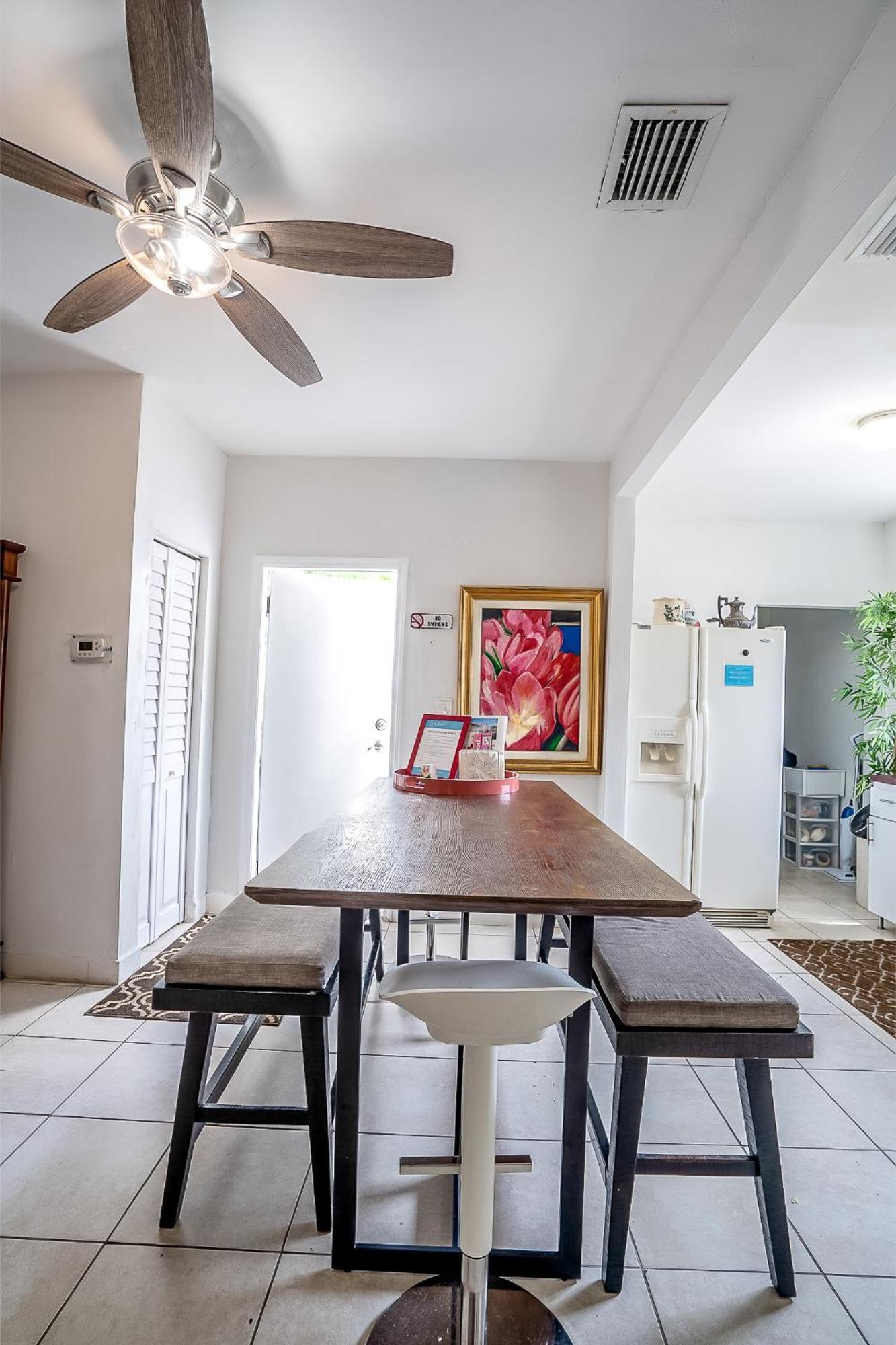 Private #3 Parking Tv Cable Tv, Wifi Centrally Located * Miami