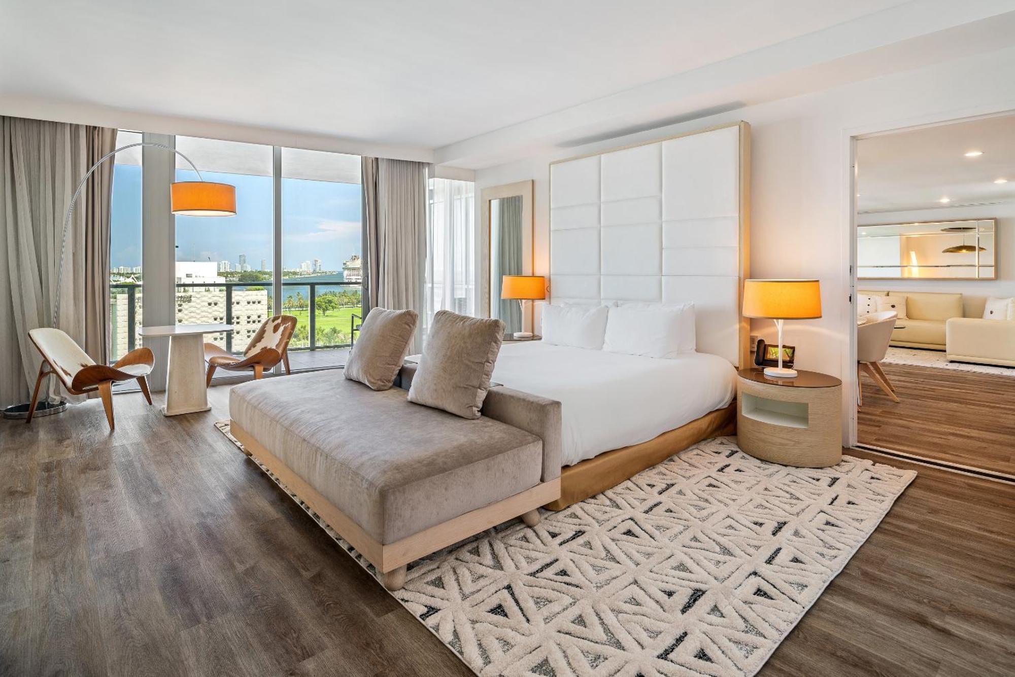 Hotel The Grayson Downtown 4*