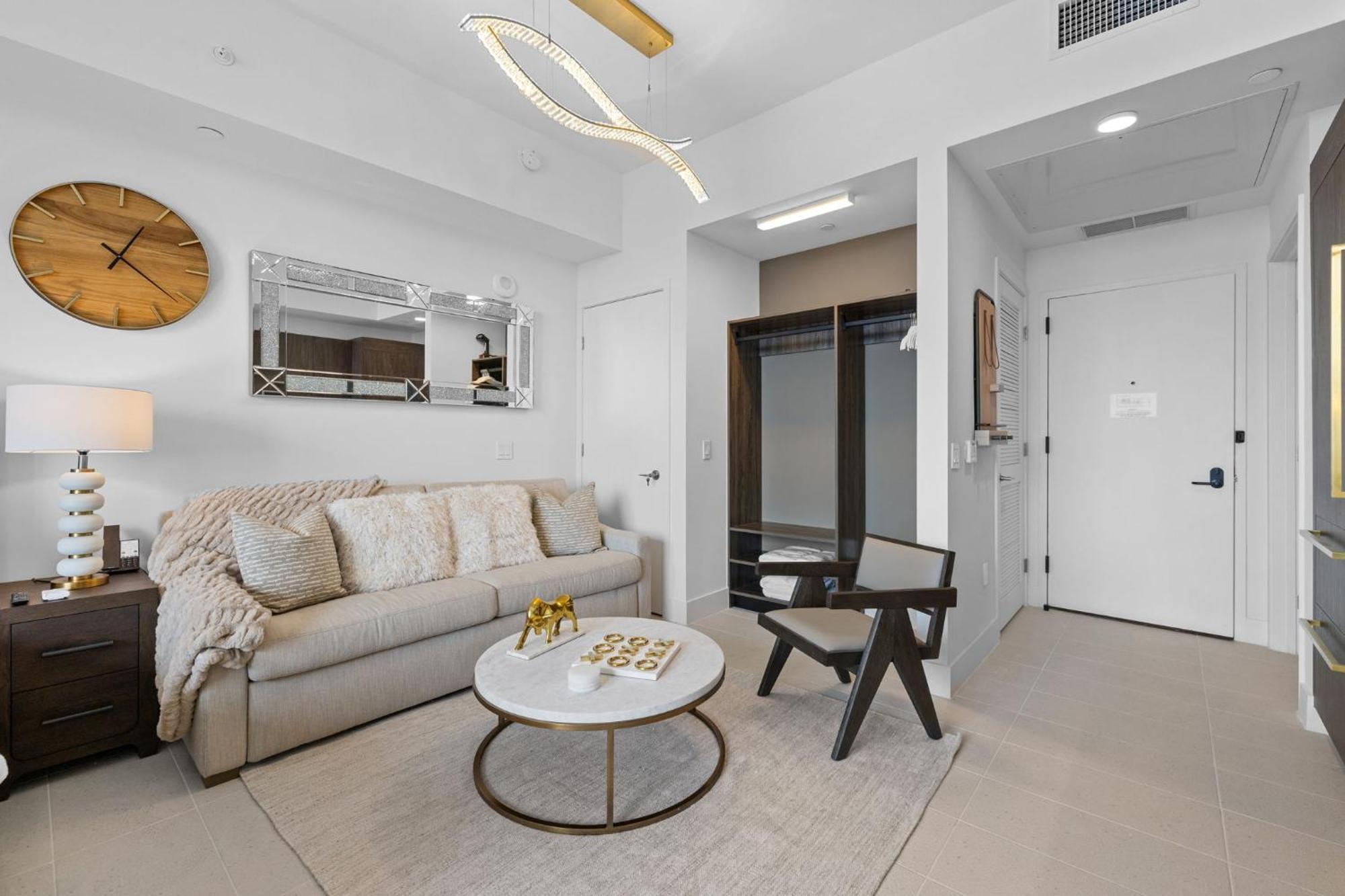 Apartment Ph 49 Floor Luxury W Free Parking