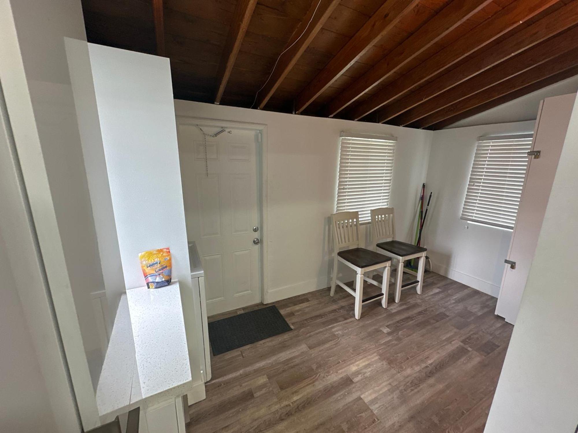 Entire 3/1 House Near Wynwood! Vakantiehuis *