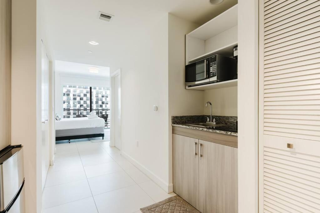 Wonderful In Downtown Doral *