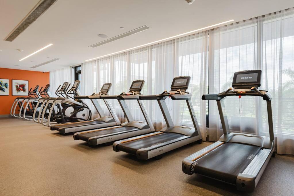 Apartment Wonderful In Downtown Doral *