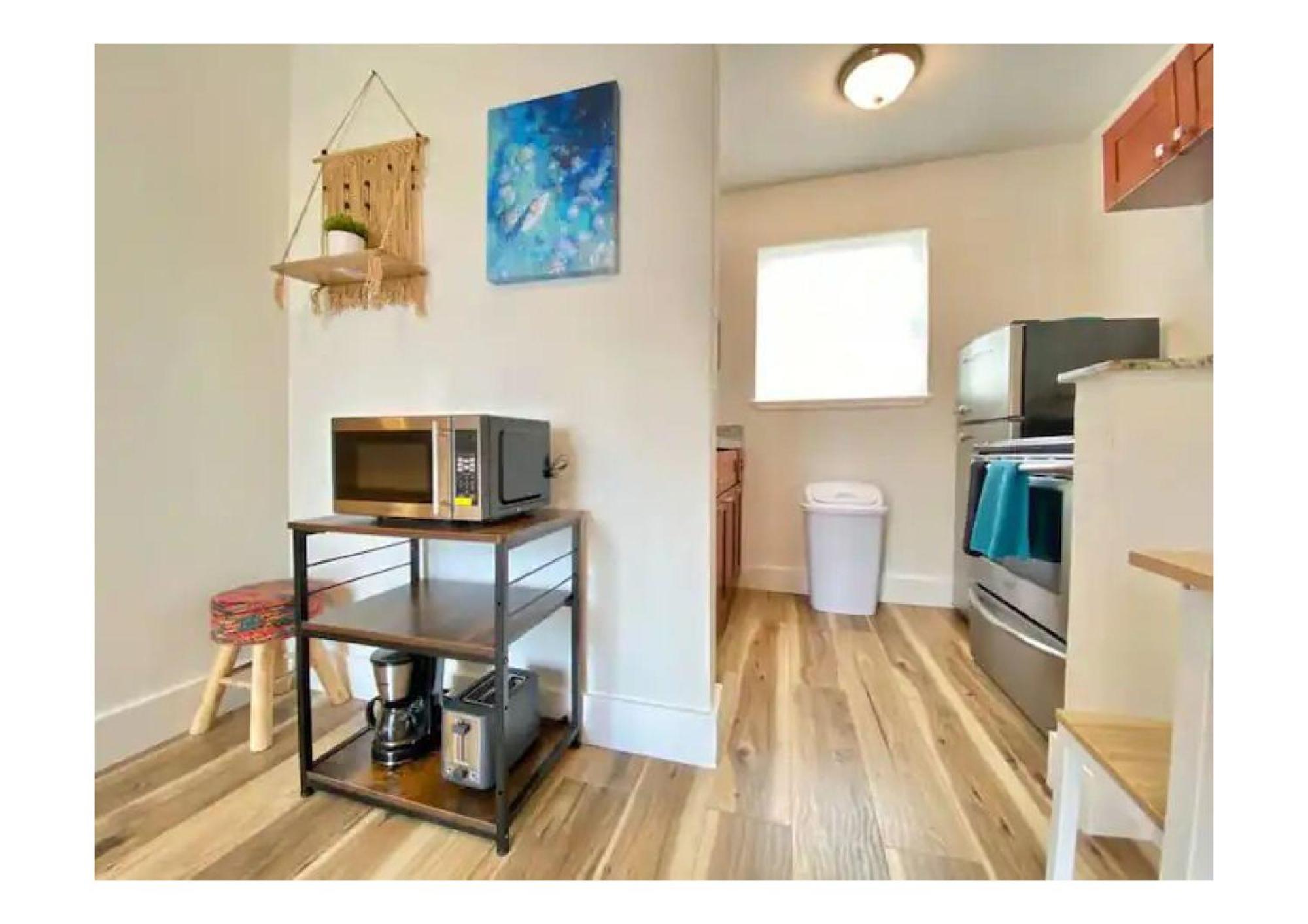 Apartment 420 Friendly Charming Apt 1br1bth *
