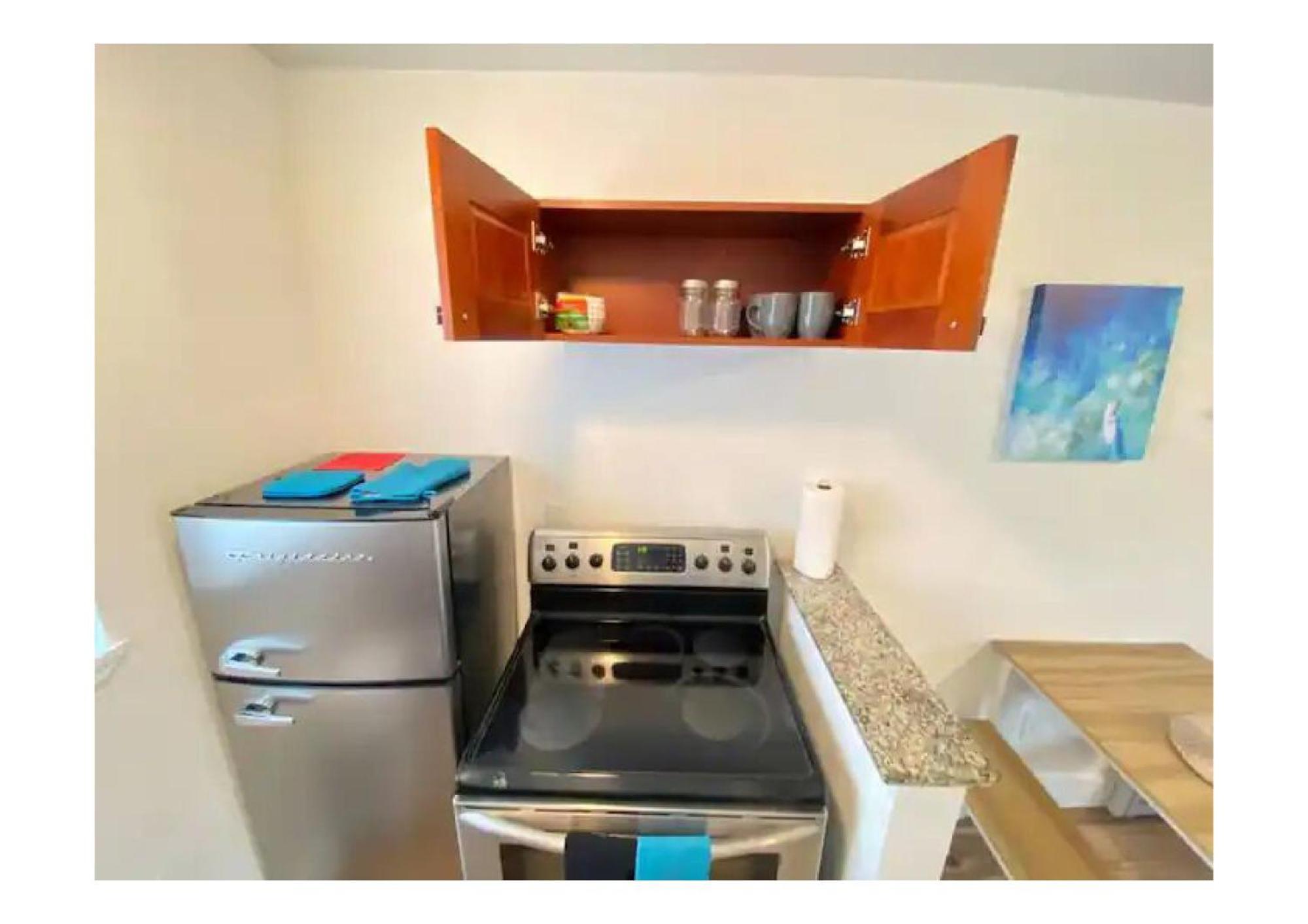 420 Friendly Charming Apt 1br1bth Apartment