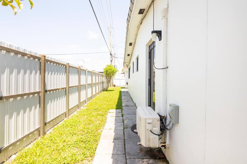 Apartment Private Double Near Clinics