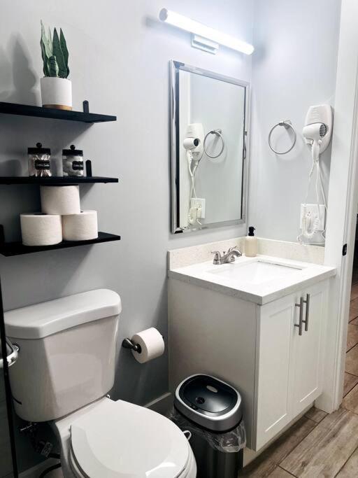 Apartment Private Double Near Clinics Miami