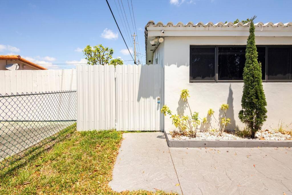 Apartment Private Double Near Clinics