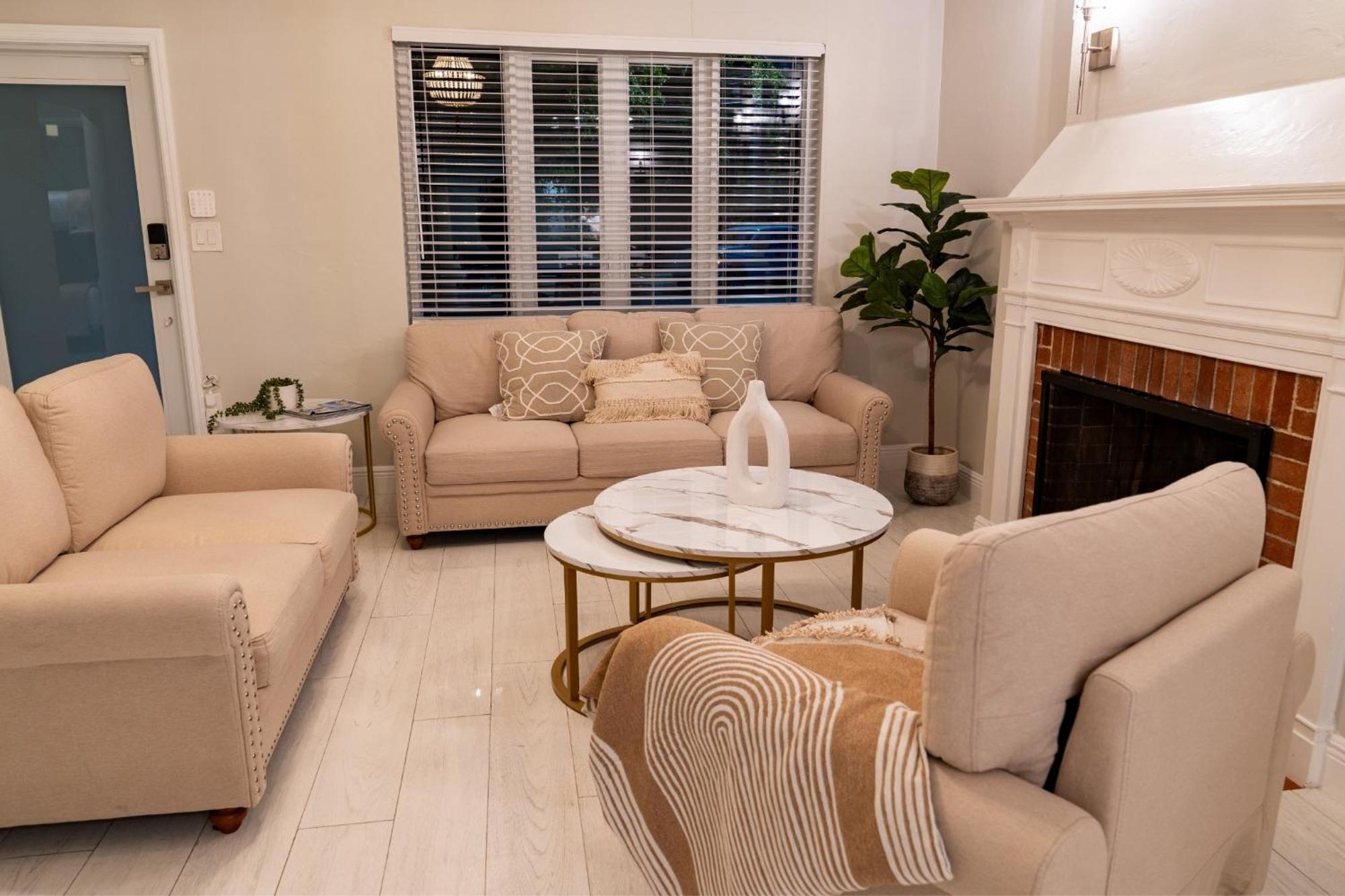 Holiday home Riverside Luxury Retreat 3b ,3ba Next To Downtown Miami