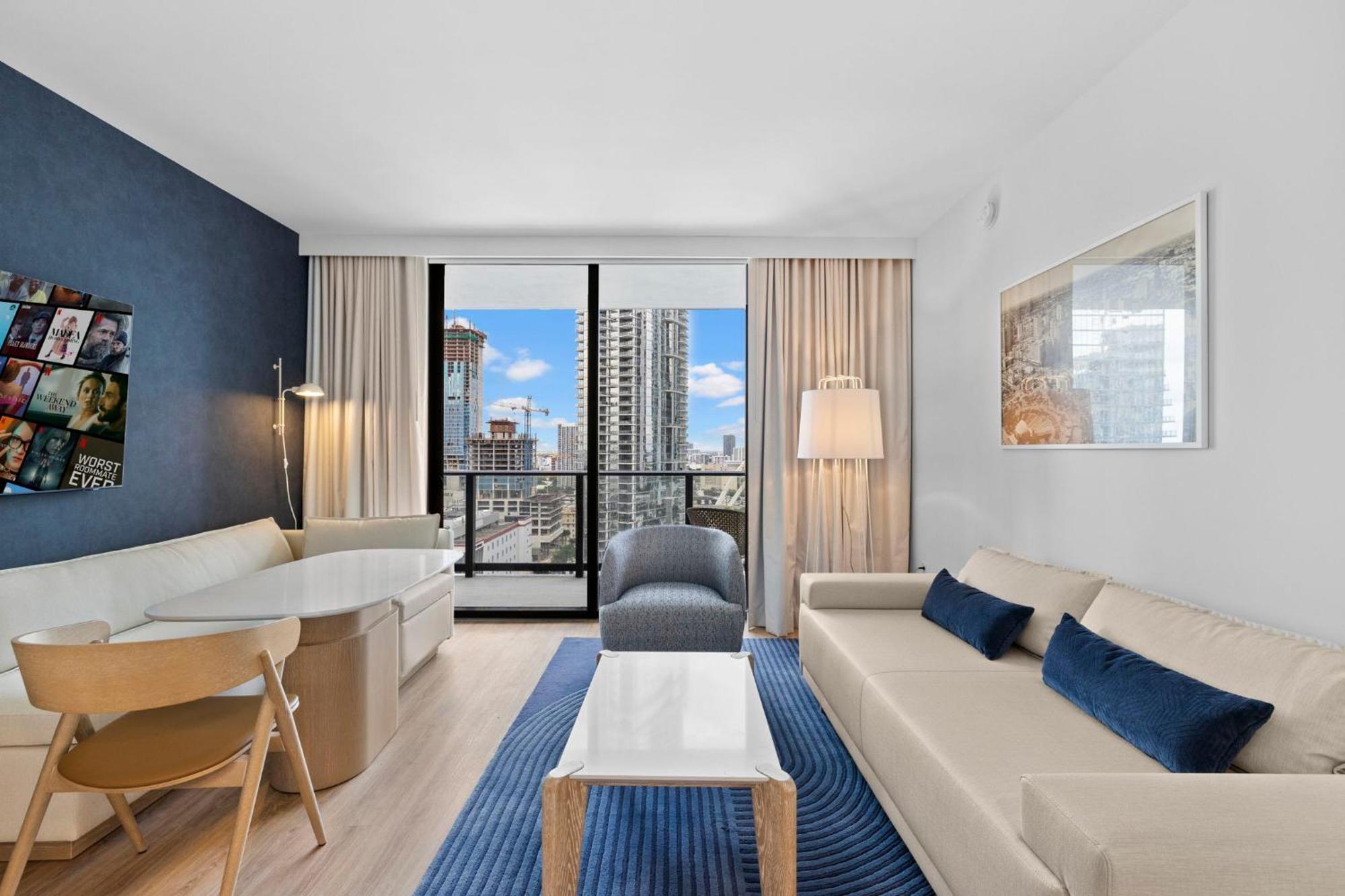 Apartment Luxury With Views In Downtown