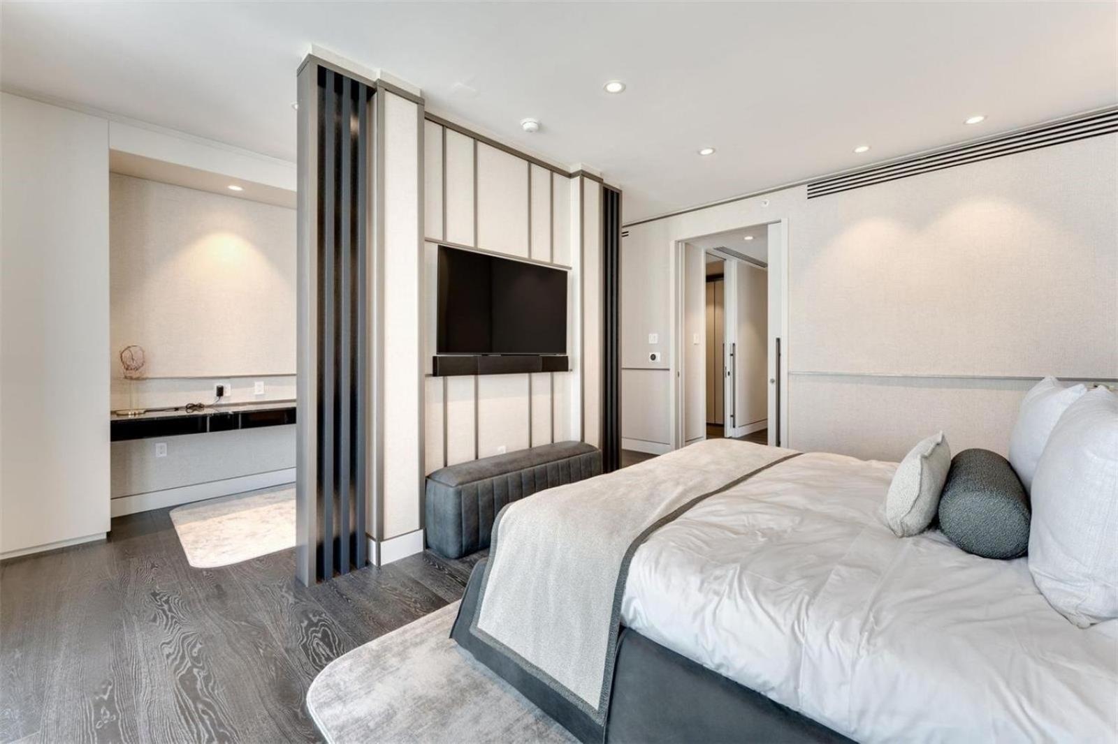 Exquisite Luxury With Panoramic Views In
