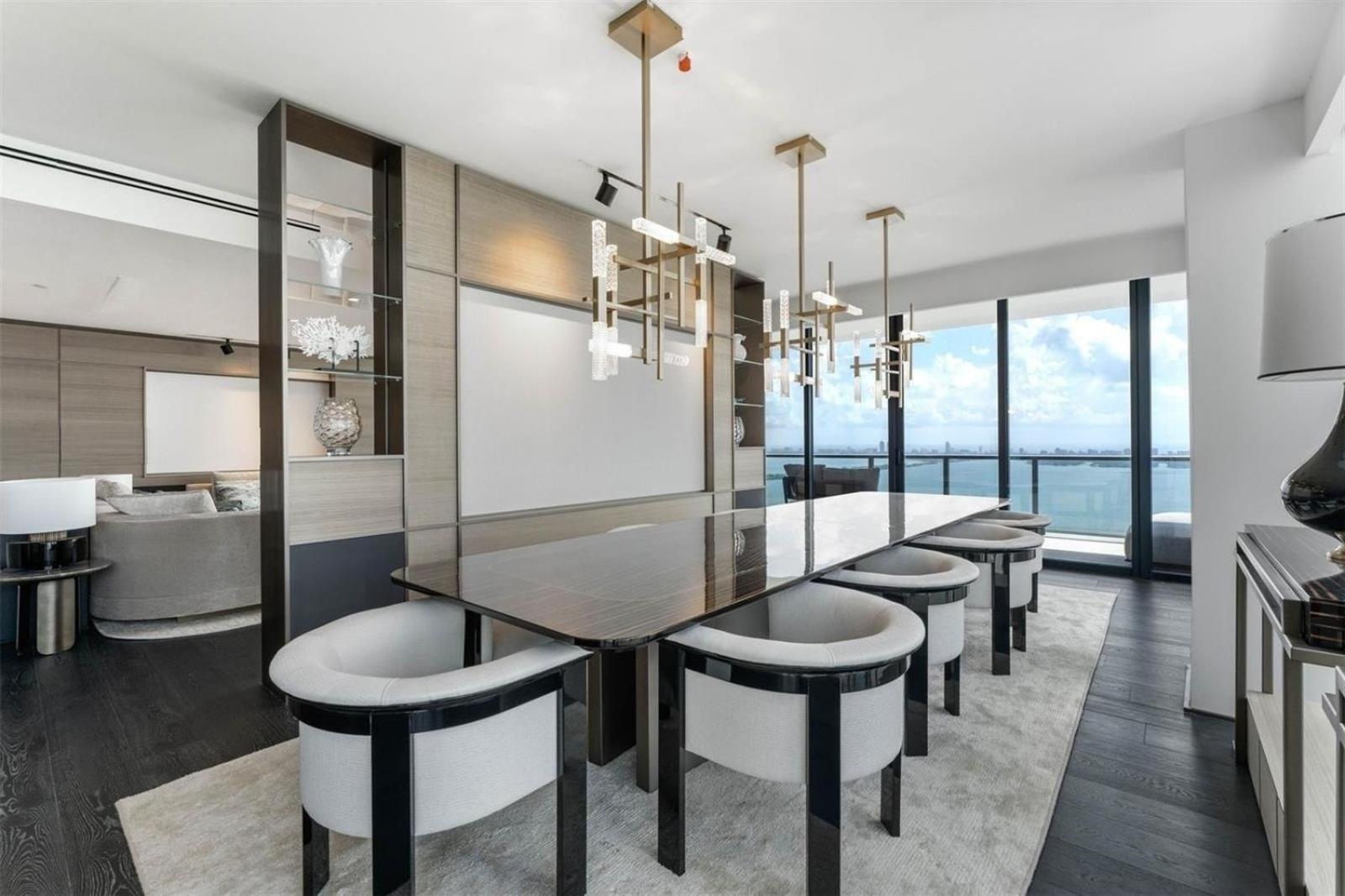 Exquisite Luxury With Panoramic Views In Miami
