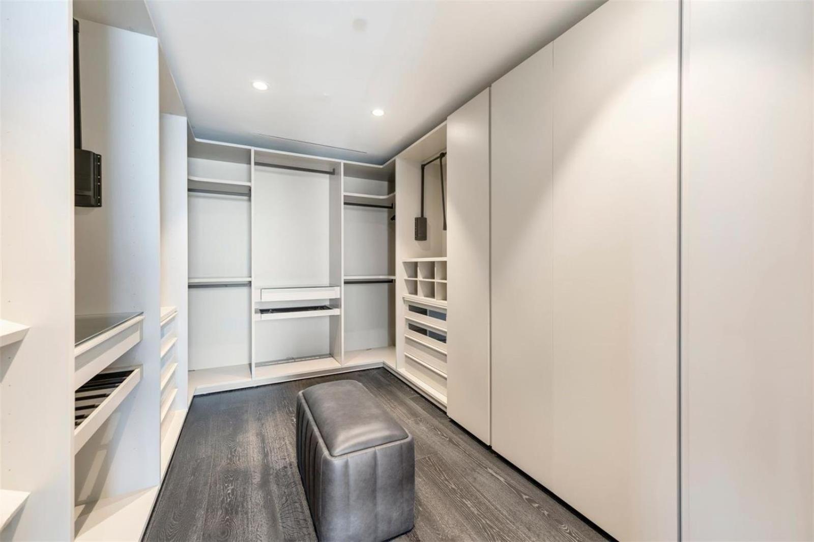 Apartment Exquisite Luxury With Panoramic Views In *
